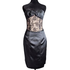 Betsey Johnson Vintage Y2K Lace Dark Romantic Sexy Silk Mini Dress